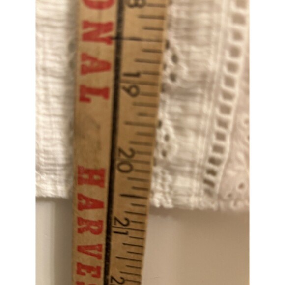 Zara Women’s White Top Ruffles Eyelet Size XL Peasant Cottage Core Boho - Picture 5 of 5